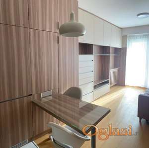 Garsonjera novoopremljena Pap Pavla